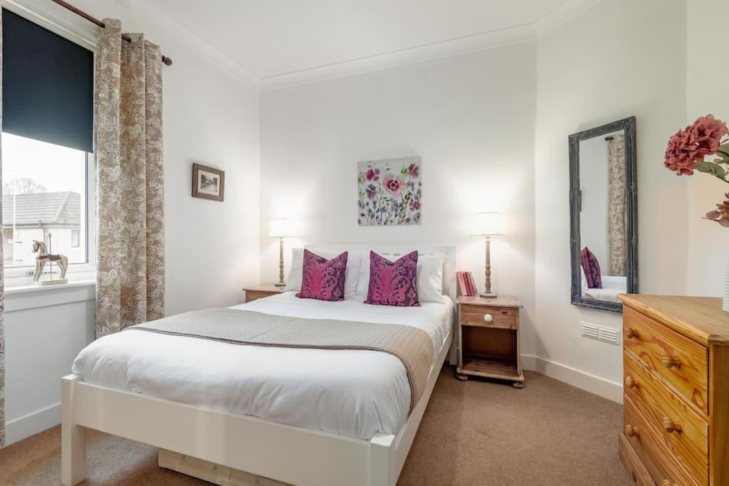 Heather Cottage, 2 Bedroom In Comrie Exterior photo